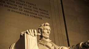 Abe Lincoln statue